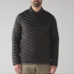 Lululemon men’s slide to wear a jacket